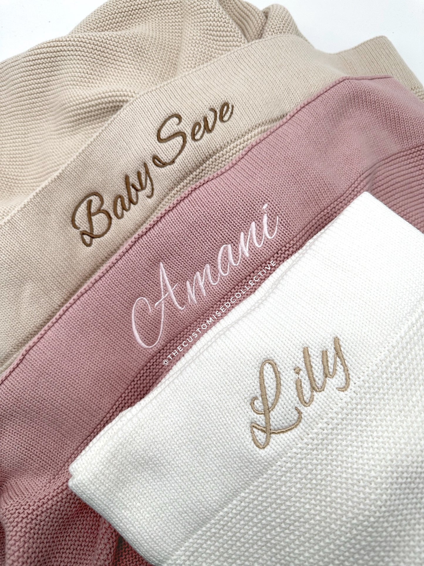 Embroidered Baby Blanket with Name - Thecustomisedcollective