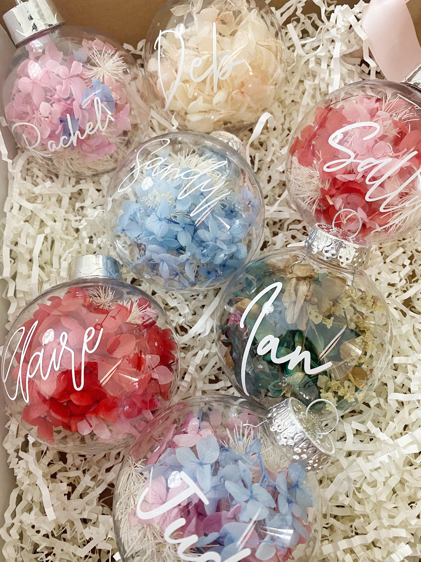 Preserved Longlasting Floral Shatterproof Bauble-Gift Giving-Thecustomisedcollective-1-Thecustomisedcollective