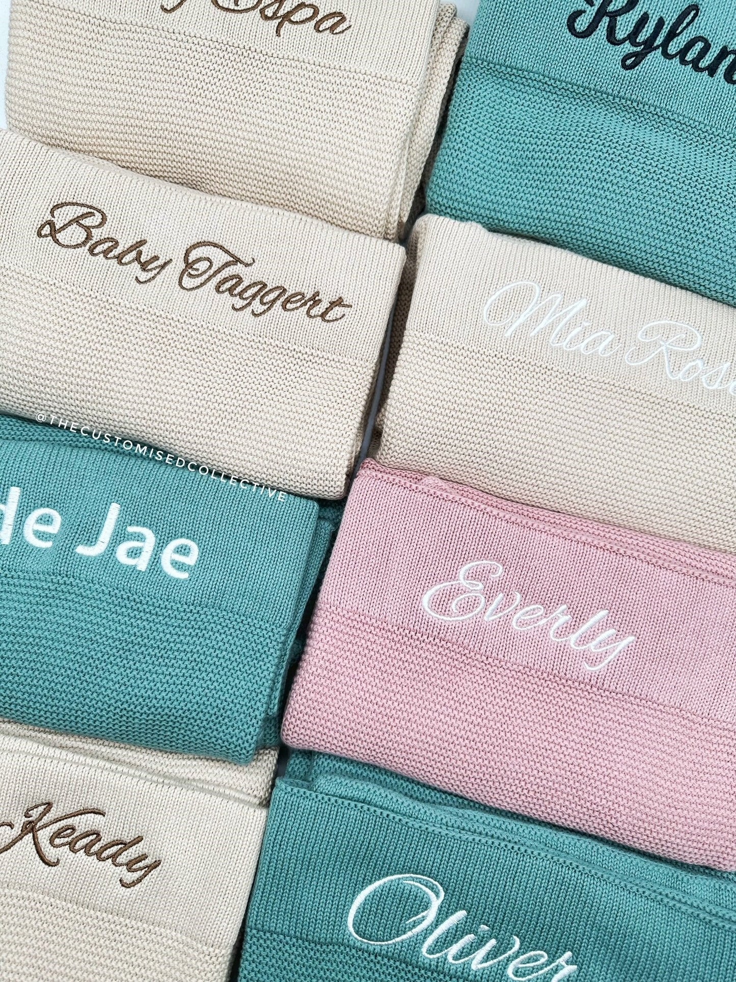 Embroidered Baby Blanket with Name - Thecustomisedcollective
