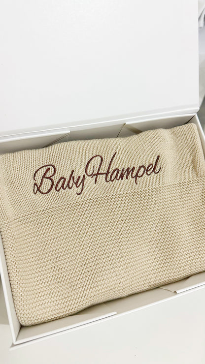 Embroidered Baby Blanket with Name - Thecustomisedcollective